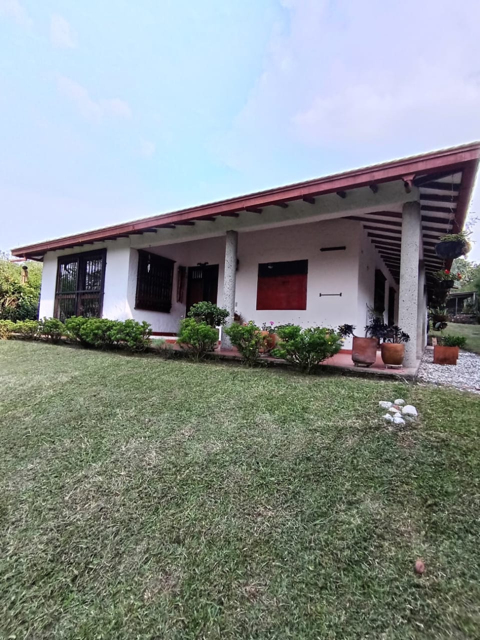 VENTA HERMOSA FINCA POR PANTANILLO EL RETIRO