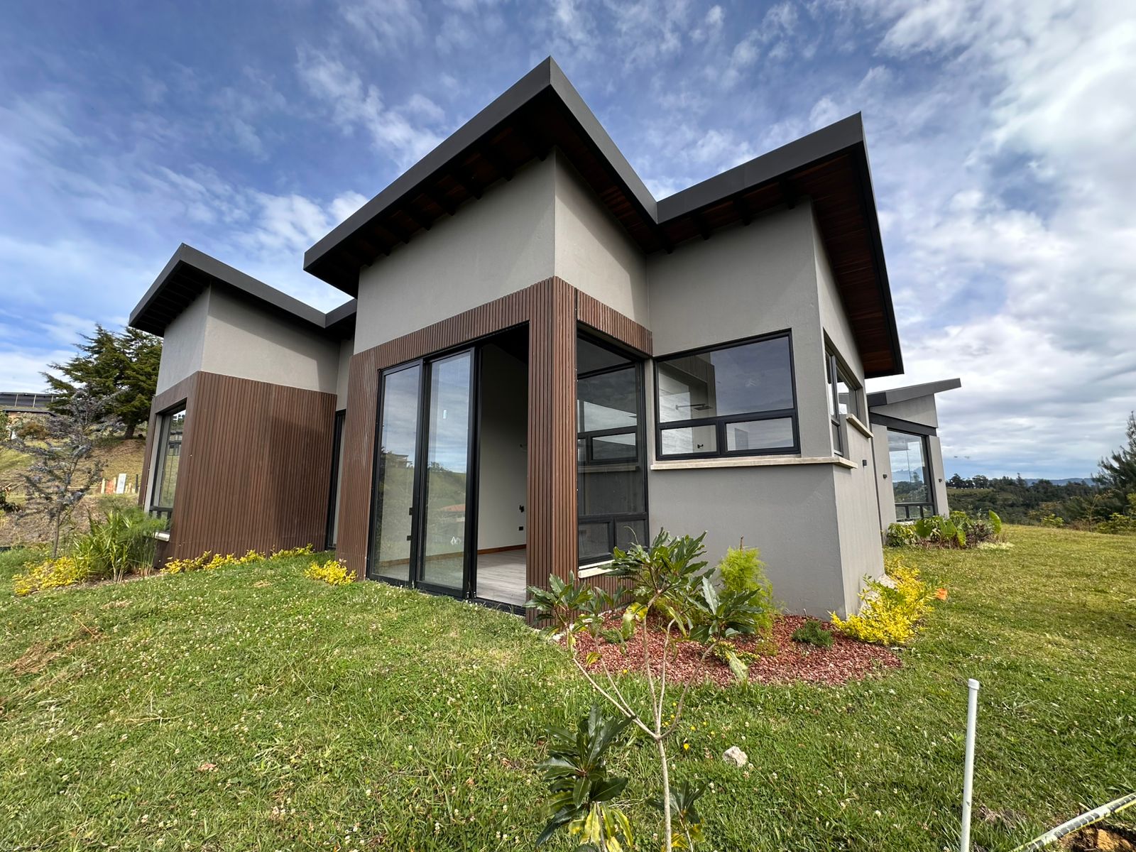 VENTA MONTESERENO REFUGIO CAMPESTRE